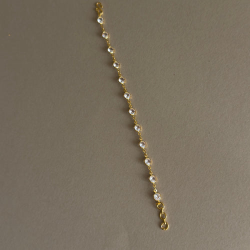 Crystal Round Bezel Tennis Bracelet