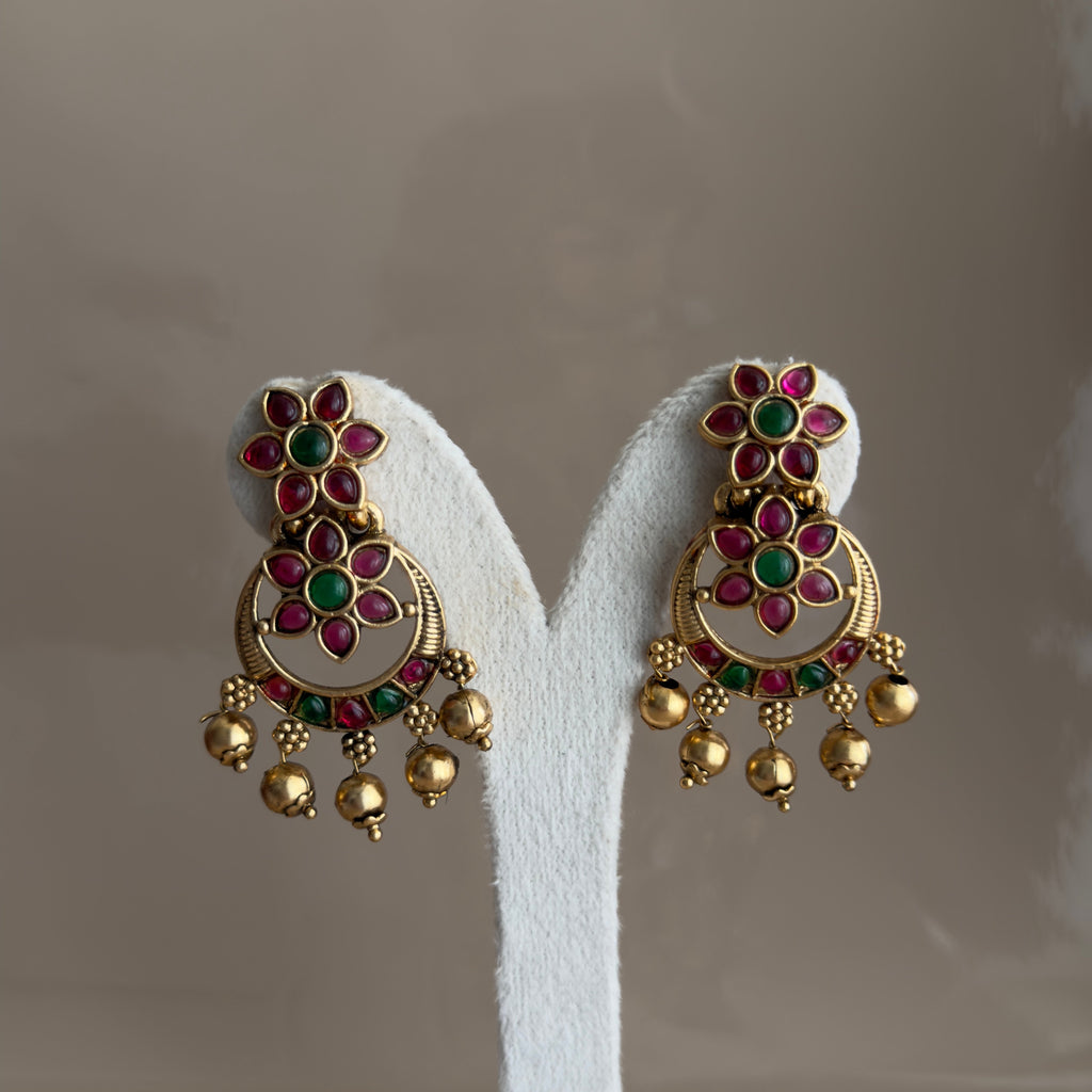 Ruby Kemp Emerald Chandbali Temple Necklace & Earrings Set with Gold Bead Drops