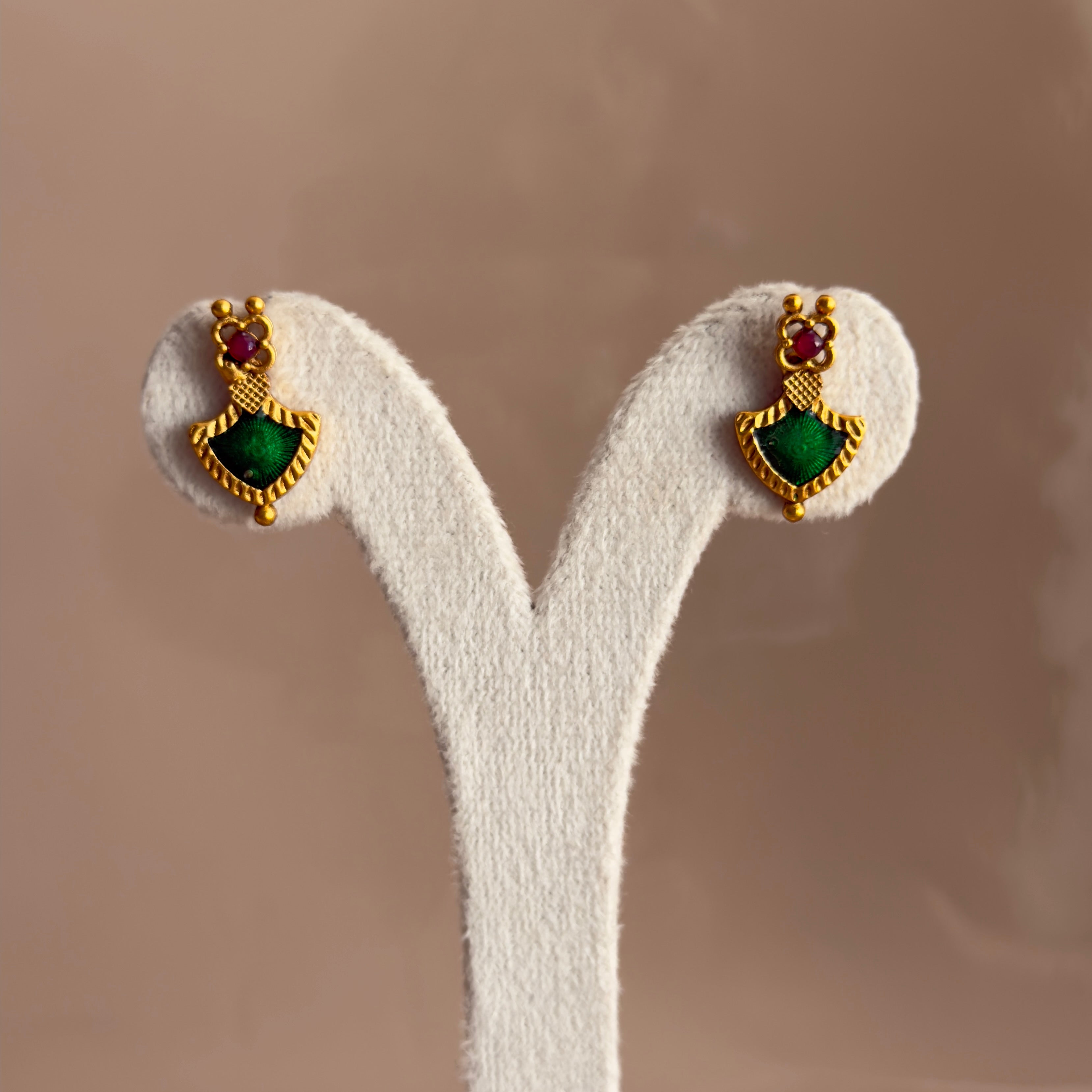 Palakka Necklace & Earrings Set