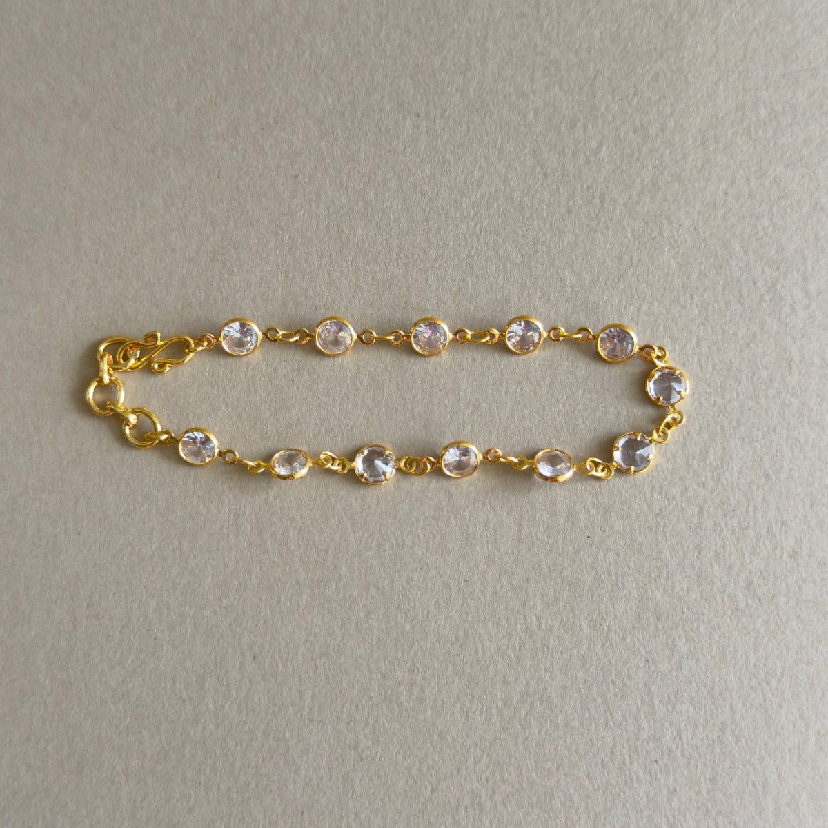 Crystal Round Bezel Tennis Bracelet