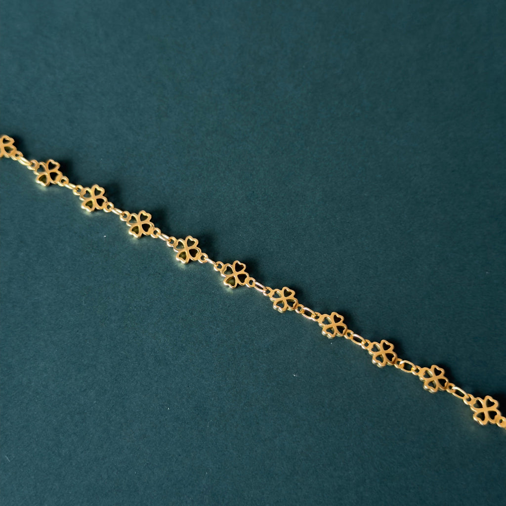 Gold Four-Leaf Clover Chain Bracelet