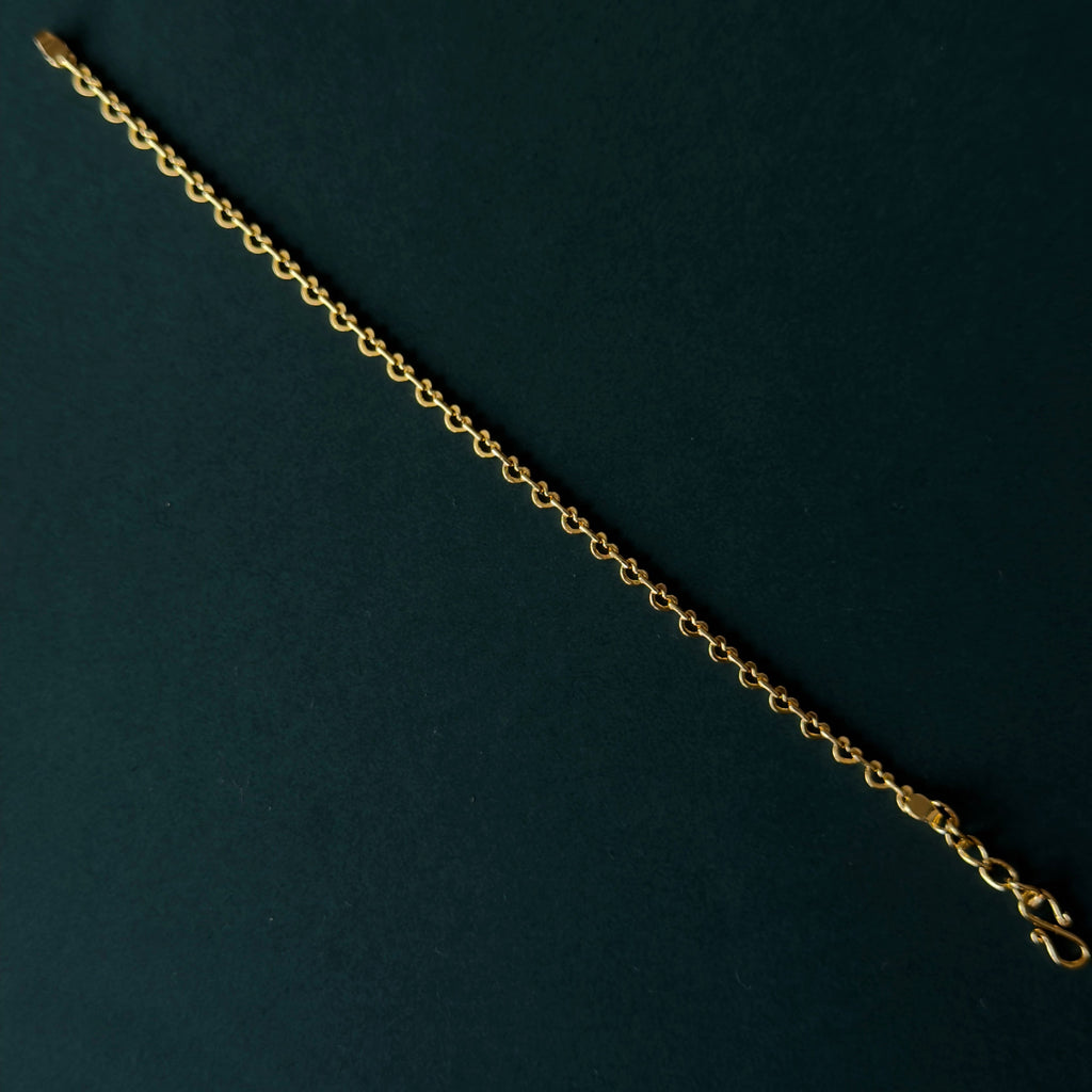 Gold Heart Link Chain Bracelet