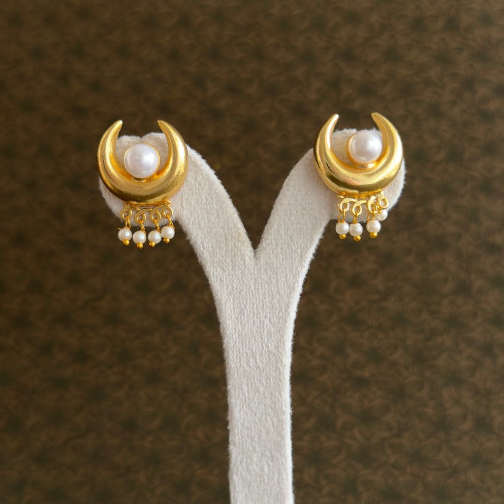 Crescent Moon Pearl Necklace & Earrings Set