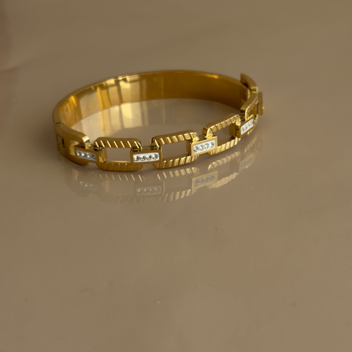 Gold Chain Link Diamond Clip-On Bracelet